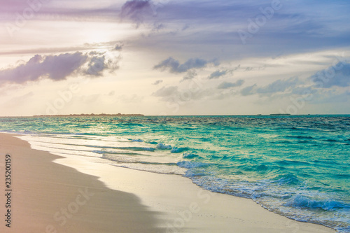 Fototapeta Naklejka Na Ścianę i Meble -  Landscape of beautiful sunset in Maldives