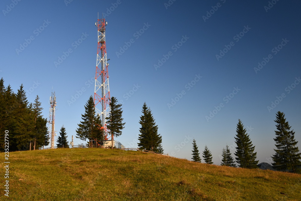 Obraz premium Telecommunications tower