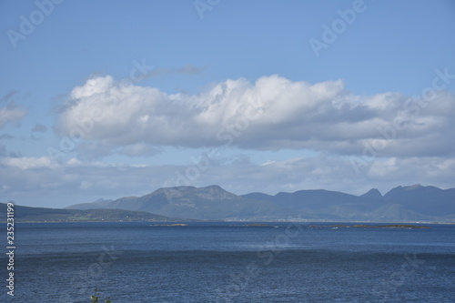 Norwegen, Lofoten, Vesterålen, Svolvær, Myrland, Hadsel, E10, E10, Europastraße, Straße, Austvågøya, Insel, Sender, Grundnetzsender, TV-Sender, Hadseløya photo