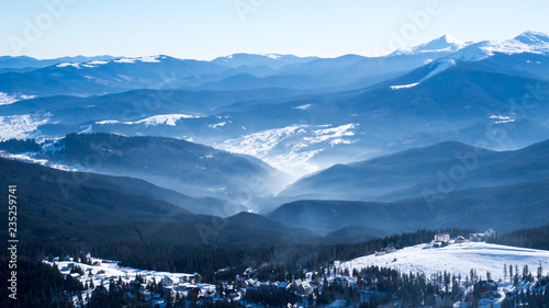 mountains in winter © Oleksandr Krainiukov