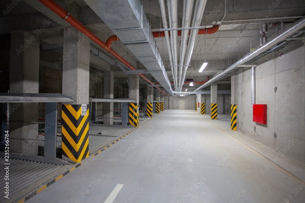 Multistation underground garage Multistation underground garage
