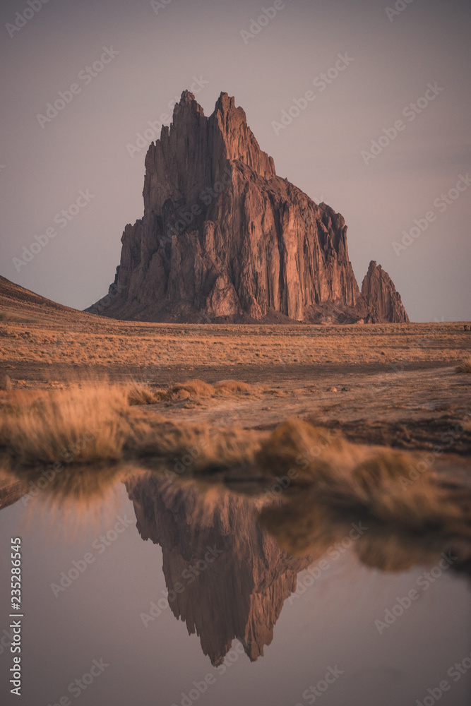 Naklejka premium Shiprock