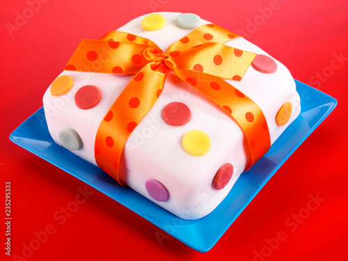 BIRTHDAY CAKE WITH POLKA DOTS