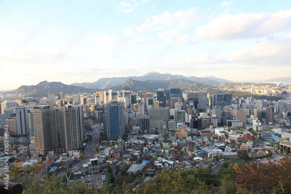 Obraz premium The Skyline of Seoul, Capital of South Korea