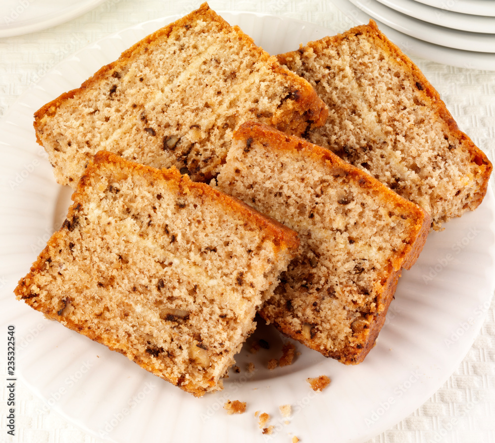 WALNUT CAKE