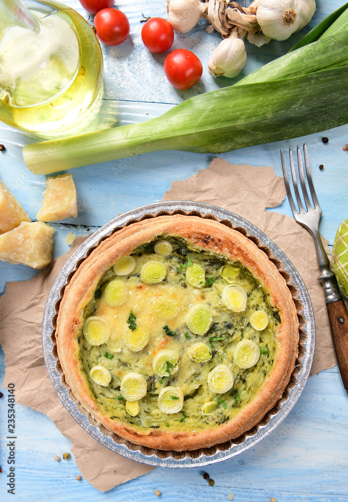 Quiche with leeks and cheese Quiche with leeks and cheese