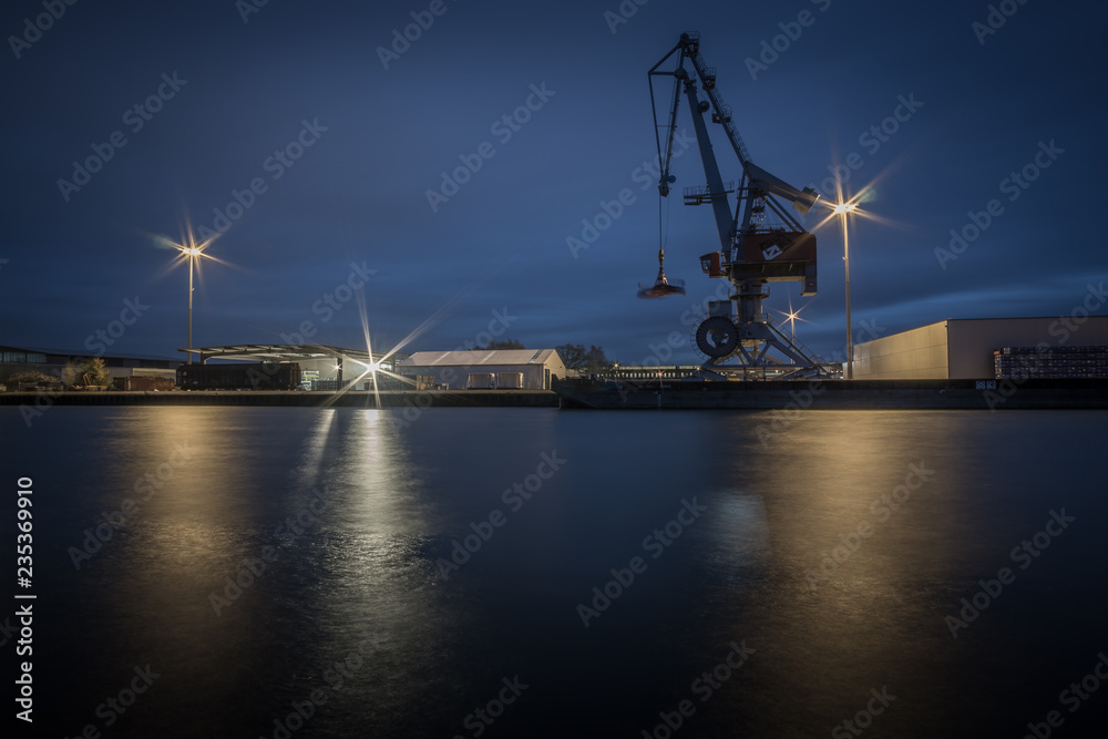 Stöckener Hafen am Abend in Hannover