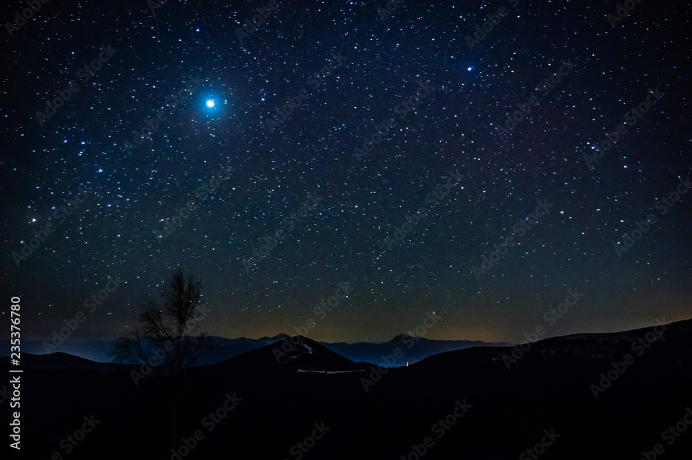 Obraz premium Starry night in the Carpathians