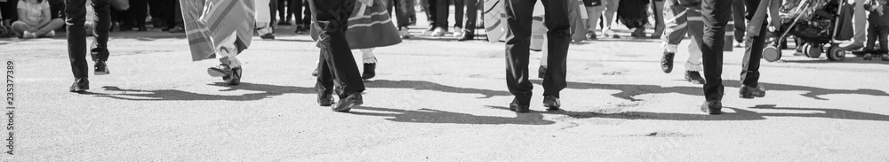 Among the dances and music of the tulip festival in the village of Castiglione del Lago