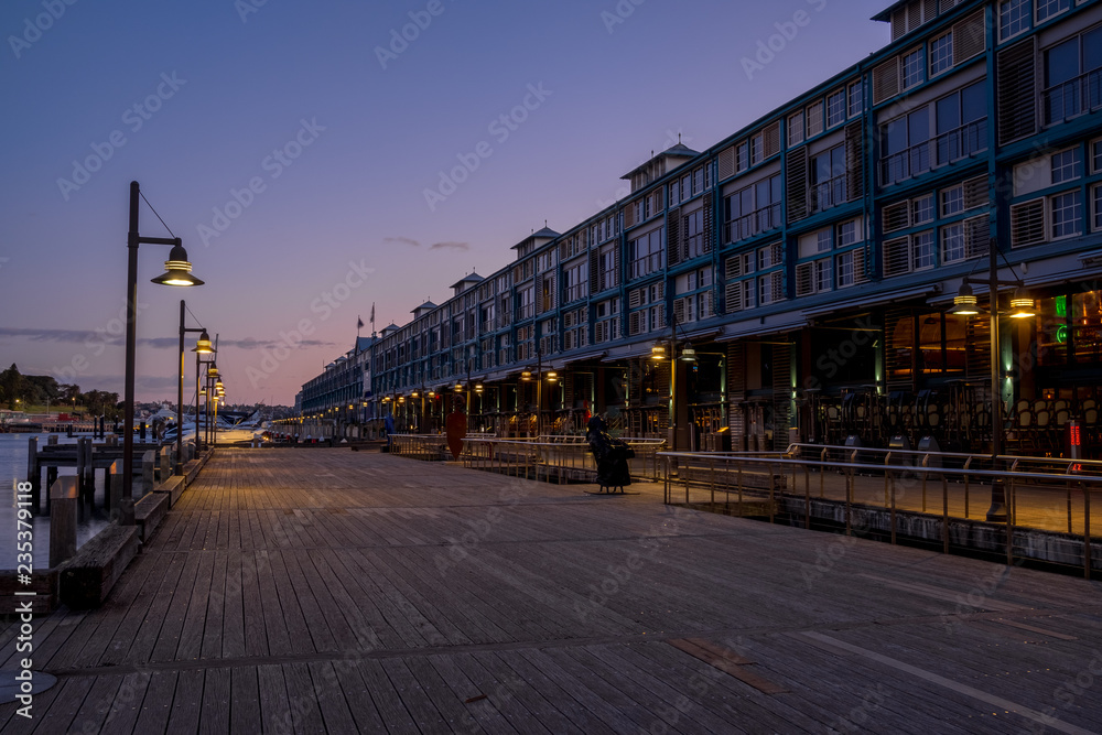 Obraz premium Sydney's Woolloomooloo Finger Wharf