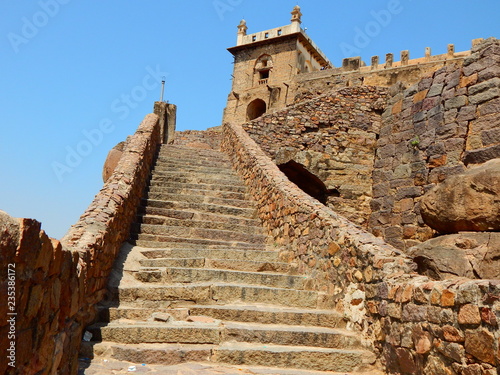 Canvas-taulu Ruined  fort in India