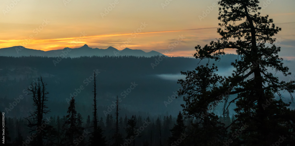 yosemite national park early moring sunrise views yosemite national park early moring sunrise views