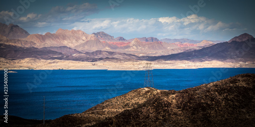 scenes at lake mead nevada arizona stateline