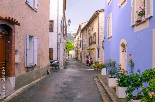 Fototapeta Naklejka Na Ścianę i Meble -  Mouans-Sartoux , France, June 6th , 2016. Typical street in the french city of Mouans-Sartoux