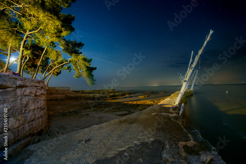 Strand in Savudrija. Kroatien. Sonnenuntergang