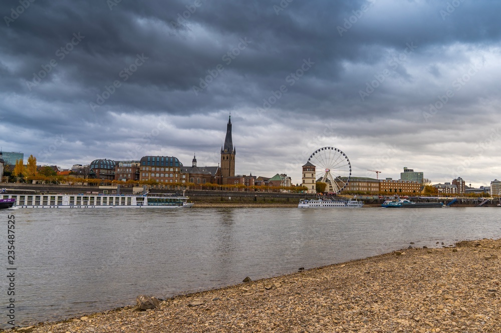 Fototapeta premium Düsseldorf