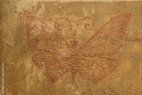 Desenho de borboleta em parede