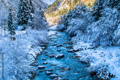 Neve in Valle Maira photo