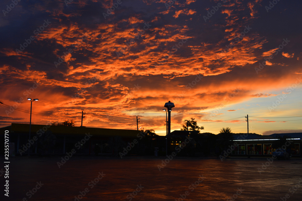 amazing cloud sky sunset / orange dark storm scary dramatic clouds