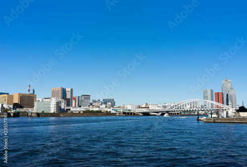 Scenery along the Sumida River © EISAKU SHIRAYAMA