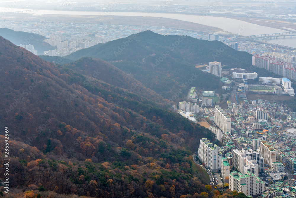 Fototapeta premium Busan Mountains View