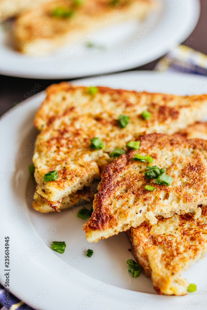French Toast Vertical Photo