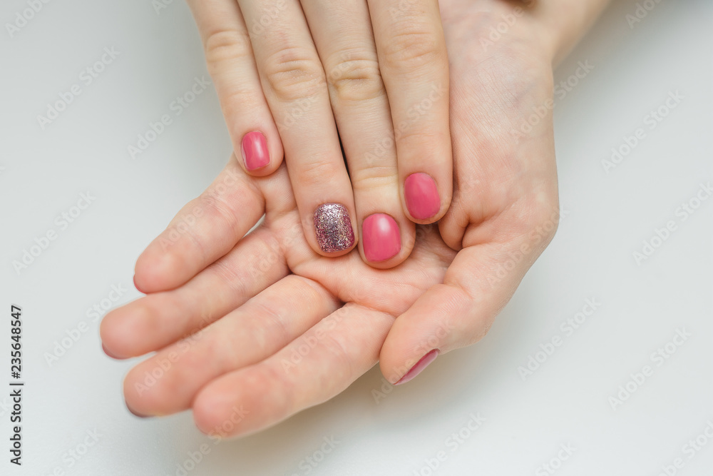 nails red manicured nails red manicured