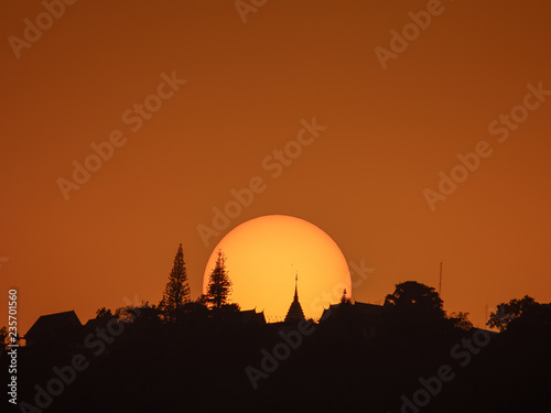 Sunset behind Wat Phratat Doi Suthep