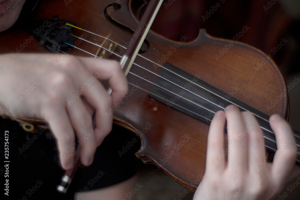 Girl, violin player playing violin Girl, violin player playing violin