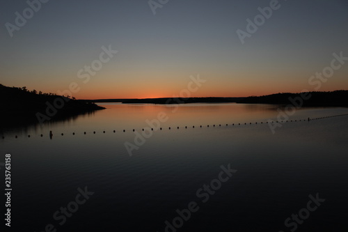 coucher de soleil sur l'horizon des eaux Australie © FABIEN LOUVET