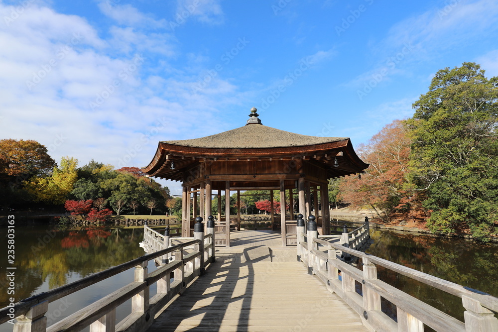 奈良公園　浮見堂