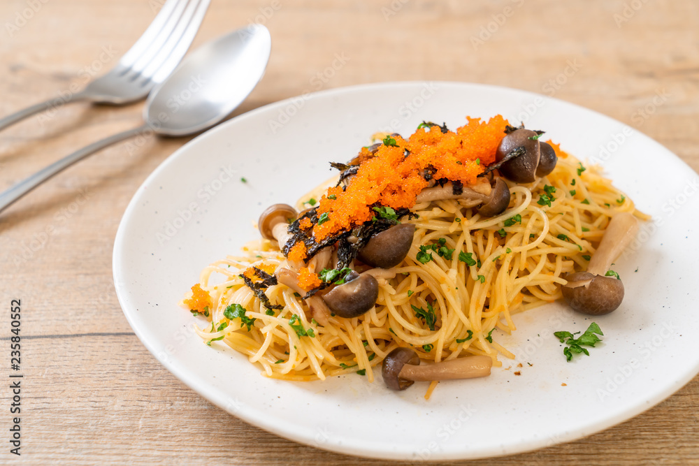 spaghetti with mushrooms, shrimp egg and seaweed spaghetti with mushrooms, shrimp egg and seaweed