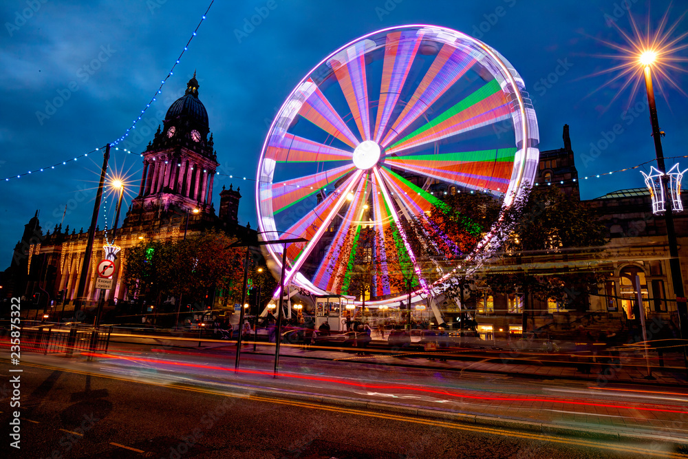 Leeds Town Hall and sight wheel before Christmas, Great Britain.
