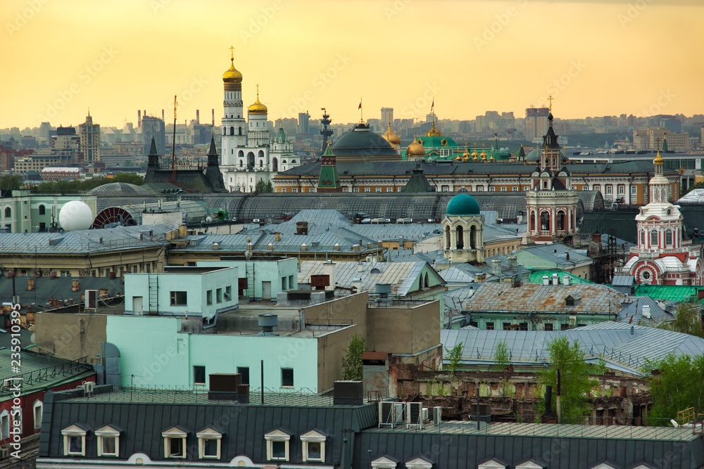 Fototapeta premium Overview of the city at sunset, Moscow, Russia