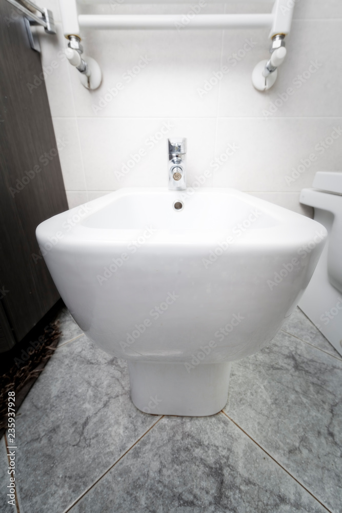 Fototapeta premium Bidet frontal view