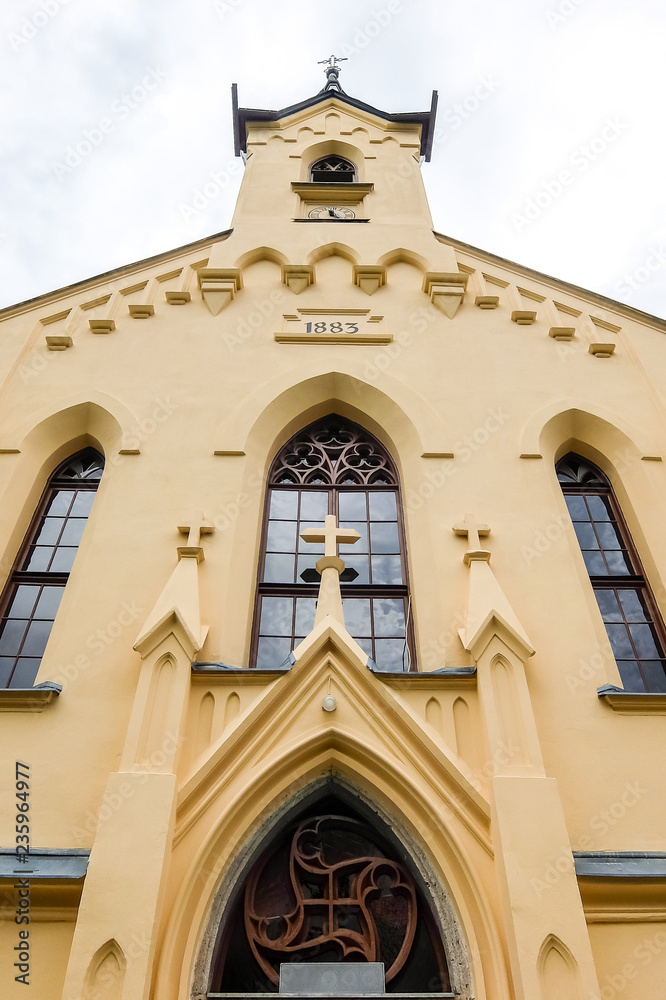 Fototapeta premium Foderlach, Austria. Facade of Catholic church of Sankt Stefan in Foderlach.