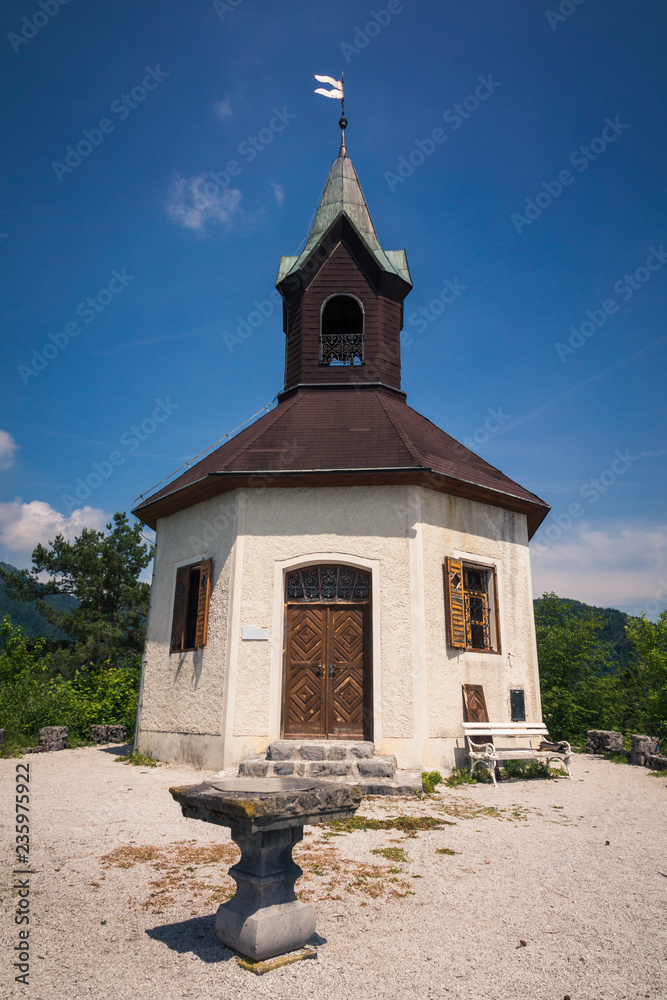 Fototapeta premium Chapel in Polhov Gradec, Upper Carniola, Slovenia