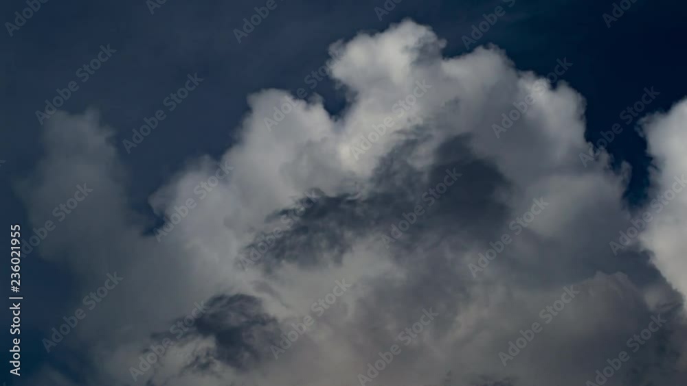 Timelapse clouds day
