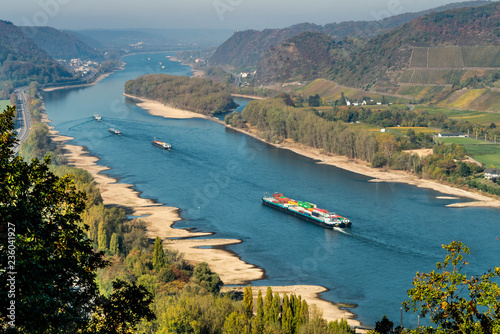Canvastavla Drought in Germany, low water of the Rhine river in andernach near koblenz influ