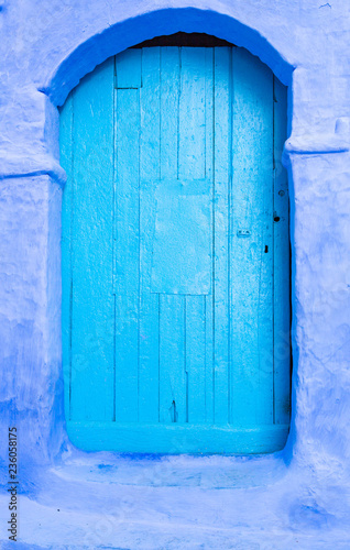 Blaue Haustüre in Chefchaouen in Marokko © Winfried Rusch