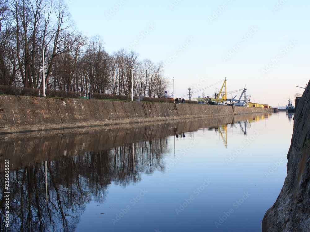 Fototapeta premium Kronstadt / Russian Federation. docking channel
