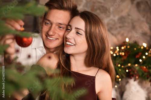 Loving young couple decorat...