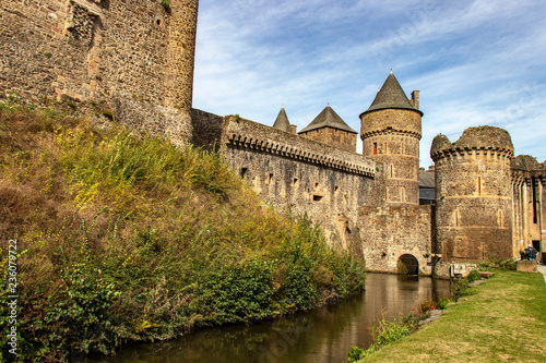 Fougères. Remparts du château. Ille et Vilaine. Bretagne	 photo
