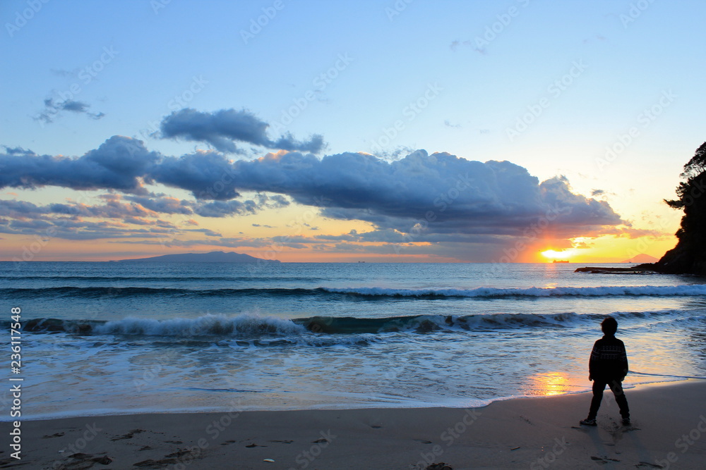 Naklejka premium 下田 白浜の日の出