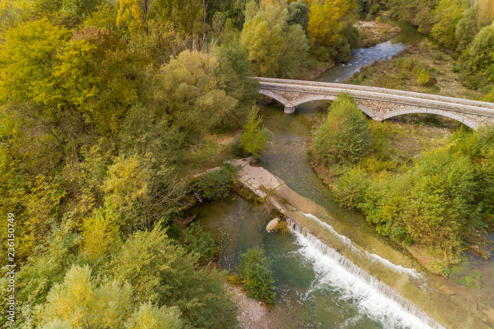 Fototapeta premium Brücke über die Ouveze