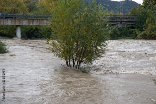 Flood of a river, water power