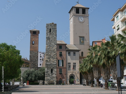 Savona - Torre del Brandale o Campanassa photo