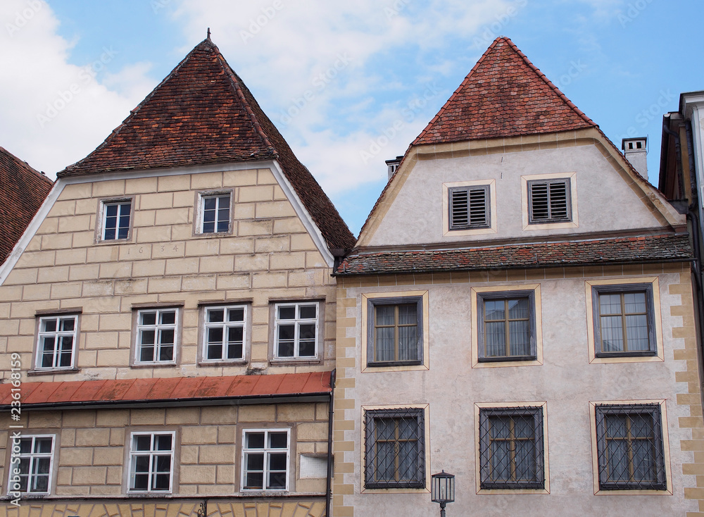 Steyr - alte Bürgerhäuser am Stadtplatz