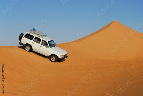 Wüstenrallye im Mandara Gebiet, Libyen