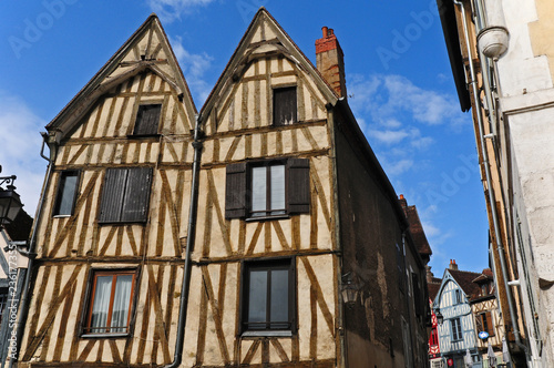 Auxesse  antiche case a graticcio - Borgogna